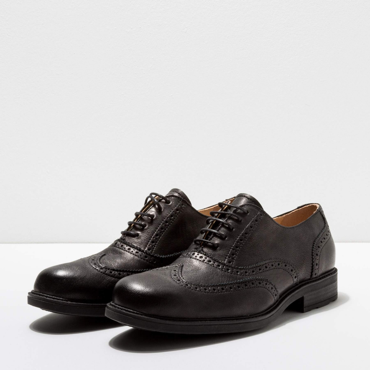 Derbies en cuir à bout fleuri - Noir - Neosens