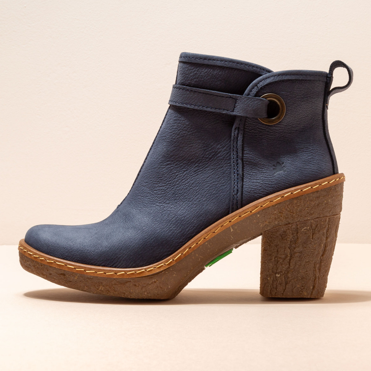 Bottines à talon recyclé - Bleu Marine - El naturalista