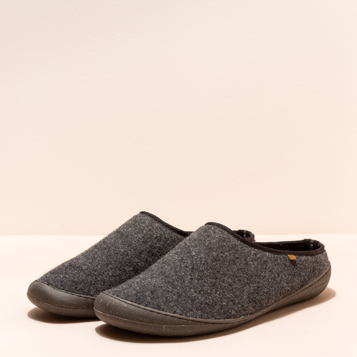 Chaussons en laine - Noir - El naturalista