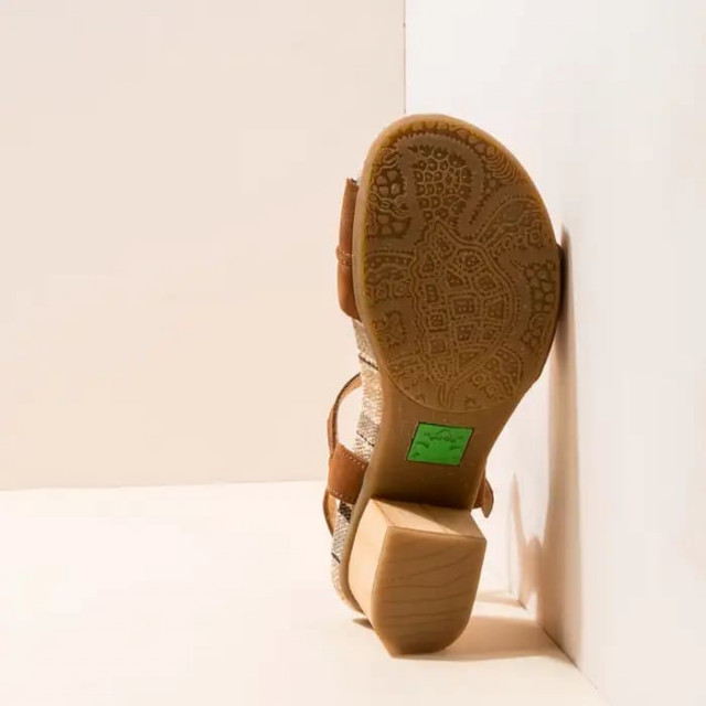 Sandales confortables à talon en cuir décorées d'une feuille - Cuivre - El naturalista