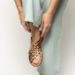 Sandales confortables plates croisées en cuir - Multicolore - Marila
