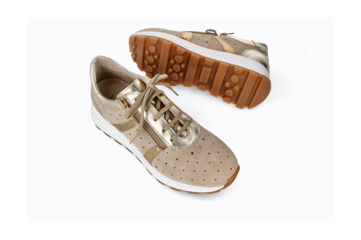 Baskets confortables en daim poinçonné - Beige - Lince