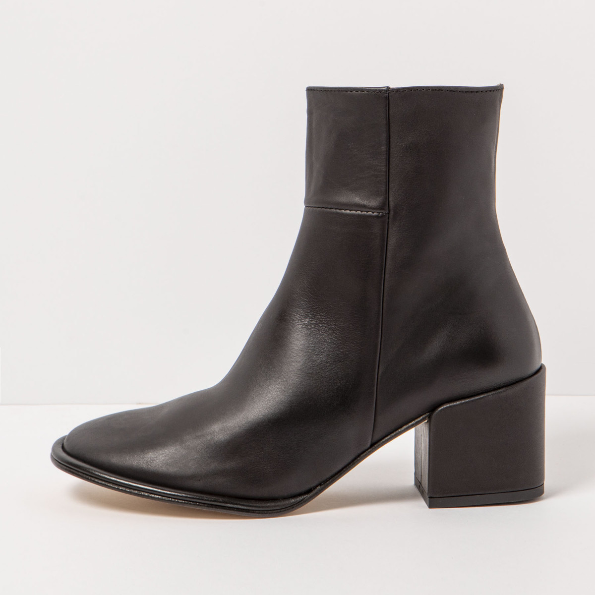 Bottines en cuir à talon bottier - Marron - Neosens