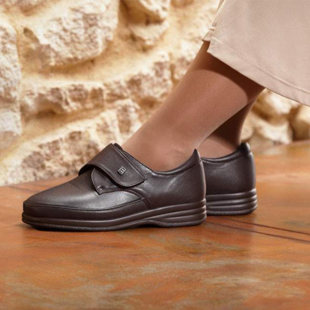 Chaussures femme confortables et élégantes pour pieds sensibles